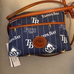 Tampa a at Ray’s Dooney and Bourke crossbody purse